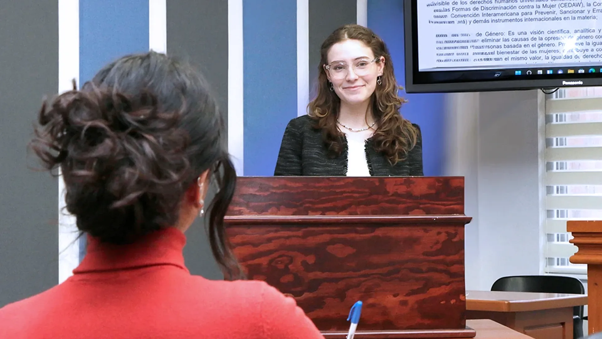 Estudiantes del departamento de Derecho en la IBERO.