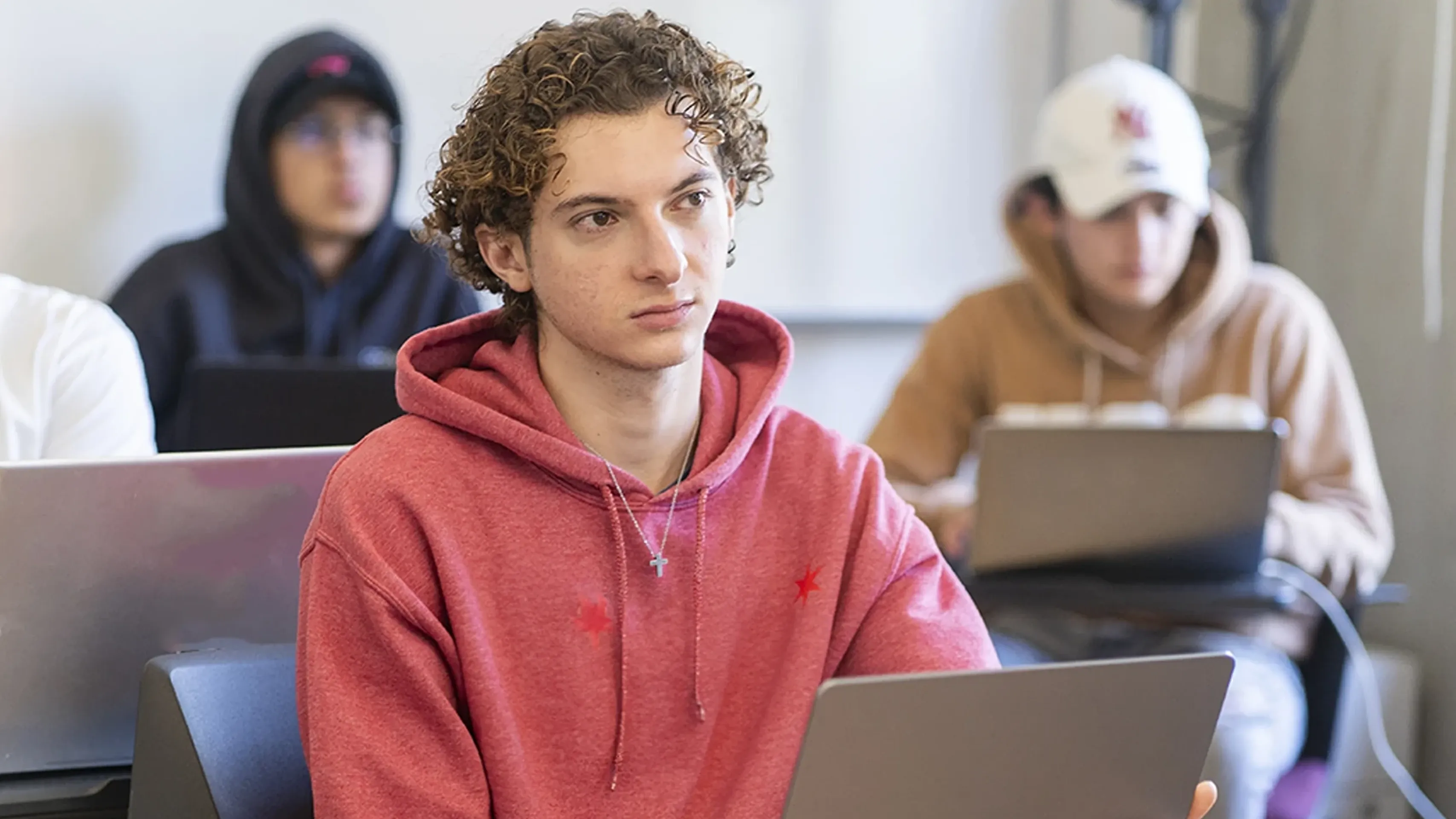 Estudiantes del departamento de Ciencias Religiosas en la IBERO.